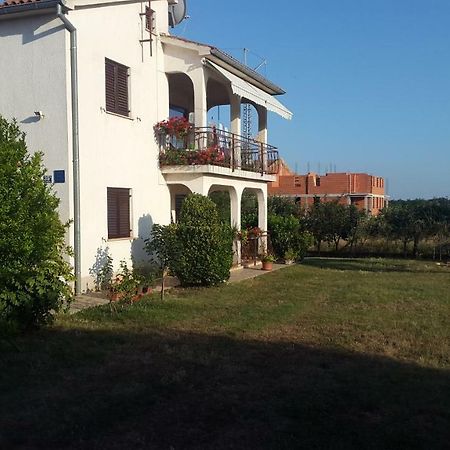 Ljubica Apartamento Žbandaj Exterior foto