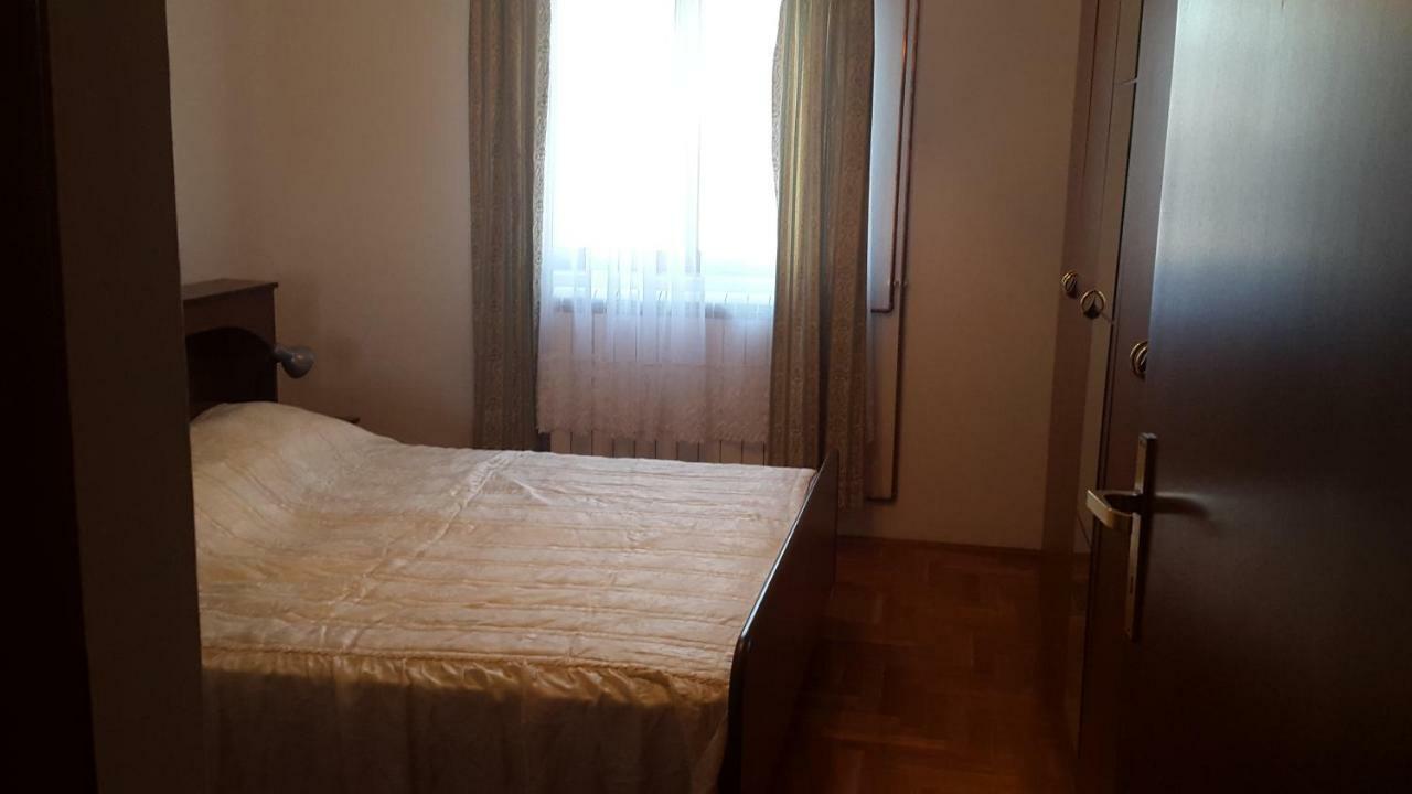 Ljubica Apartamento Žbandaj Exterior foto