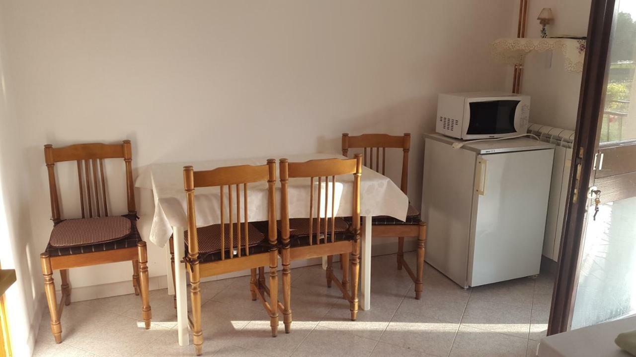 Ljubica Apartamento Žbandaj Exterior foto